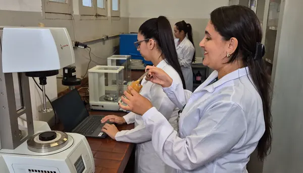 Pesquisadora tem apoio do Governo de Minas em estudos sobre aleitamento materno e qualidade de laticínios para a indústria