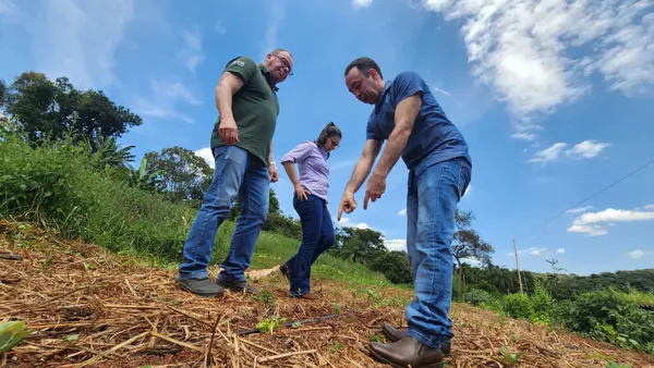 Projeto que cuida da saúde do solo vai abranger 1,8 mil propriedades rurais de Minas Gerais