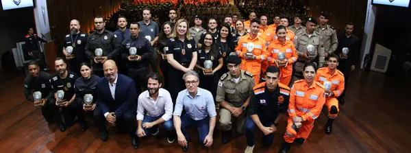 Governo concede auxílio inédito a policiais, bombeiros e servidores de unidades prisionais, socioeducativas e operações especiais