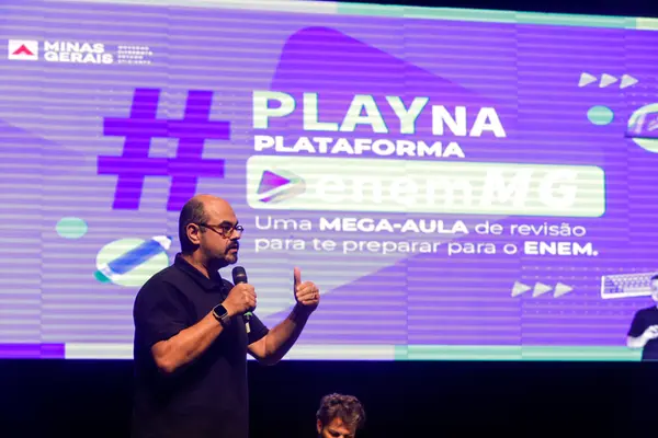 Em Mega Aulão, vice-governador apresenta ações do Governo de Minas de preparação para o Enem deste ano