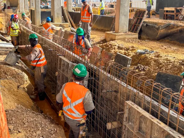 Governo de Minas vistoria obras adiantadas do Metrô da RMBH e reforça cronograma de inaugurações para 2026