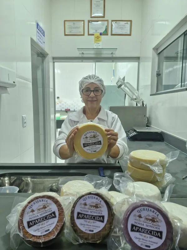 Em nova fase, Projeto Queijo Minas Legal já garantiu habilitação sanitária a 88 queijarias no estado 