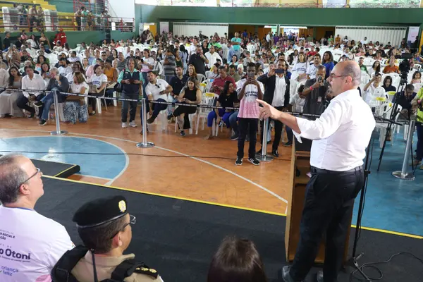 Governo de Minas lança programa Leite para a Primeira Infância para garantir alimento essencial a crianças de até 6 anos
