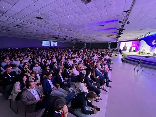 Governador apresenta balanço de investimentos privados e ações de educação no Fórum da Liberdade, em Porto Alegre (RS)