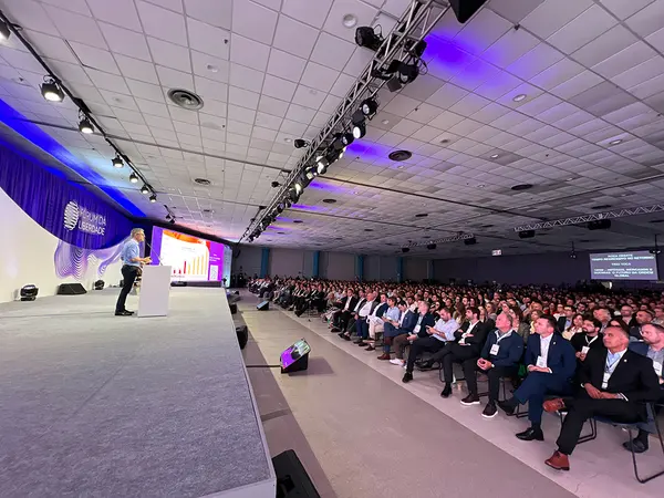 Governador apresenta balanço de investimentos privados e ações de educação no Fórum da Liberdade, em Porto Alegre (RS)