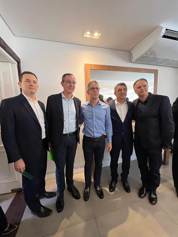 Governador apresenta balanço de investimentos privados e ações de educação no Fórum da Liberdade, em Porto Alegre (RS)