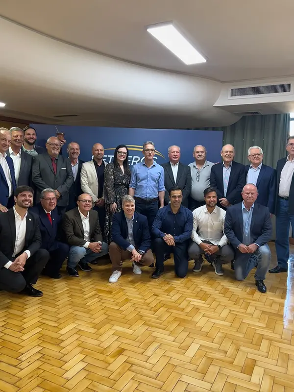 Governador apresenta balanço de investimentos privados e ações de educação no Fórum da Liberdade, em Porto Alegre (RS)