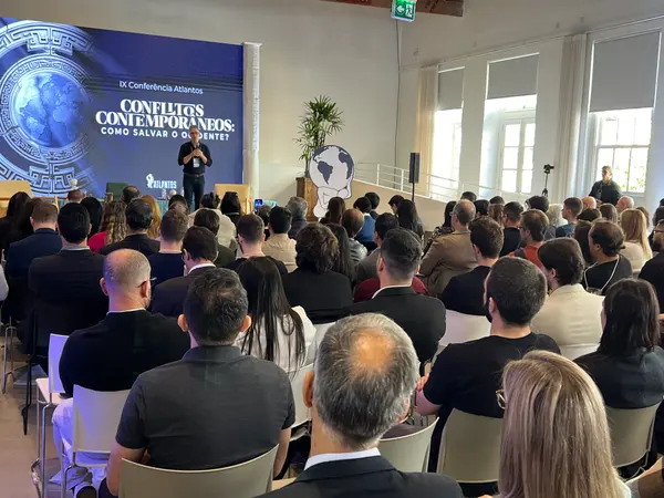 Governador foi o palestrante da abertura da 9ª edição da Conferência Atlantos