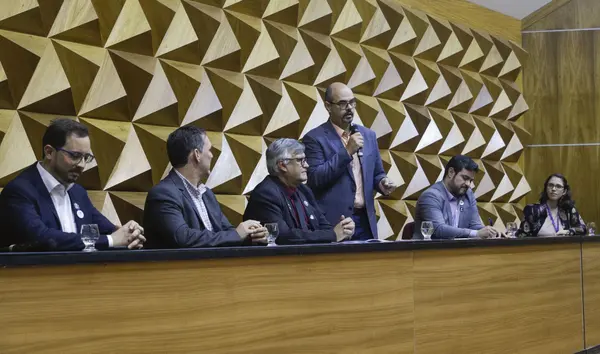 Governo de Minas participa da abertura do evento Mercado em Conexão, da Universidade Federal de Minas Gerais
