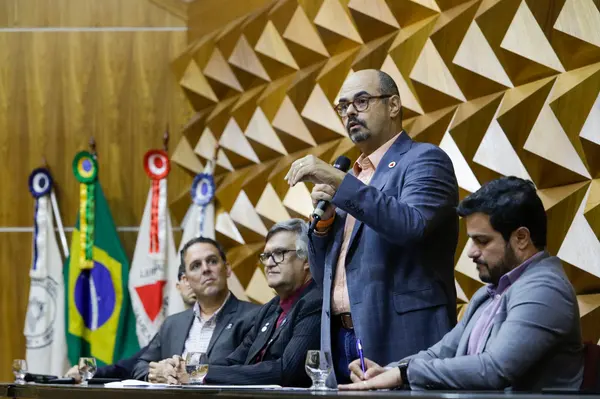 Governo de Minas participa da abertura do evento Mercado em Conexão, da Universidade Federal de Minas Gerais