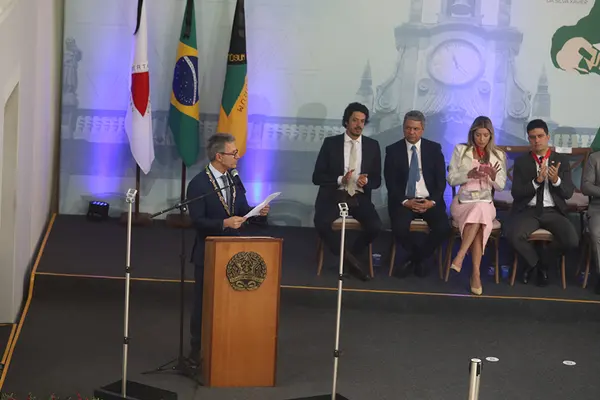 Cerimônia de entrega da Medalha da Inconfidência 2025