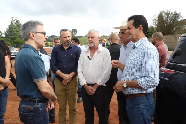 Governador vistoria alça viária em Bom Jesus da Penha e escola revitalizada em Jacuí