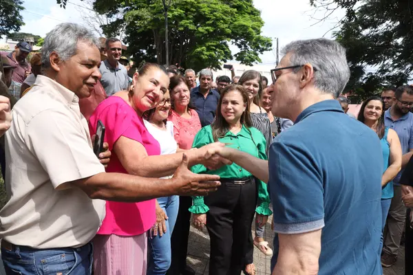 Governador vistoria alça viária em Bom Jesus da Penha e escola revitalizada em Jacuí