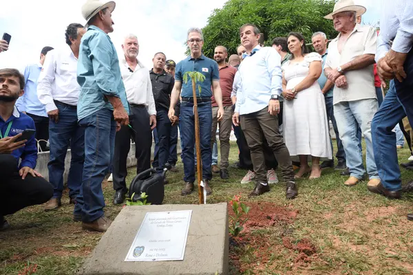 Governador vistoria alça viária em Bom Jesus da Penha e escola revitalizada em Jacuí