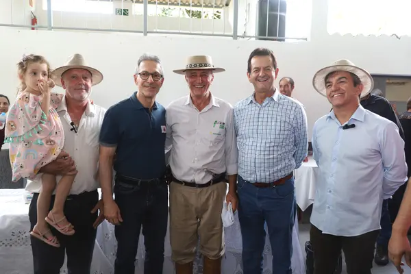 Governador vistoria alça viária em Bom Jesus da Penha e escola revitalizada em Jacuí