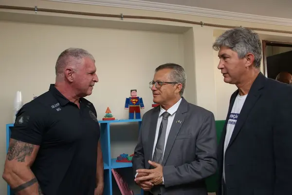 Governador vistoria alça viária em Bom Jesus da Penha e escola revitalizada em Jacuí