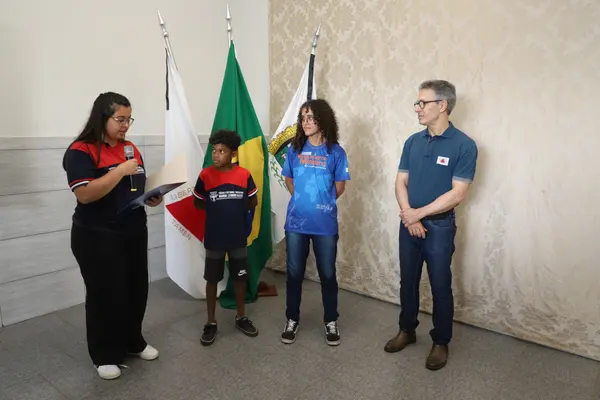 Governador vistoria alça viária em Bom Jesus da Penha e escola revitalizada em Jacuí