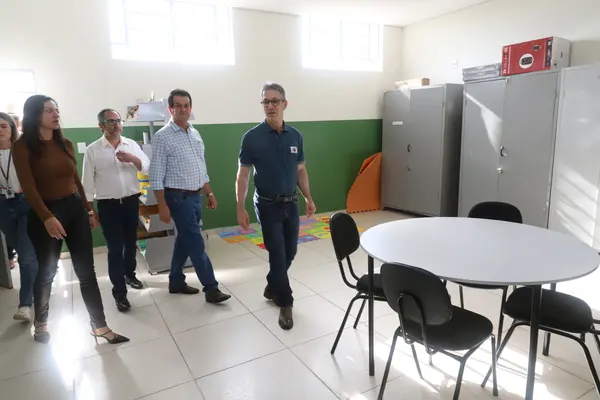 Governador vistoria alça viária em Bom Jesus da Penha e escola revitalizada em Jacuí