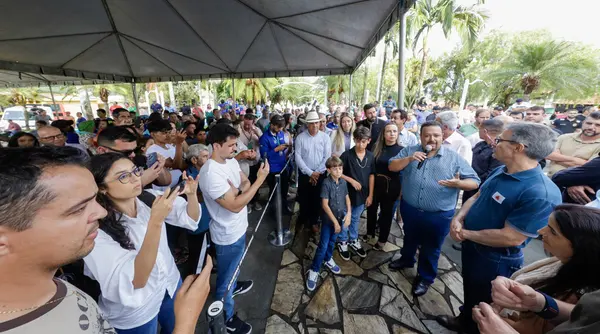 Governador vistoria alça viária em Bom Jesus da Penha e escola revitalizada em Jacuí