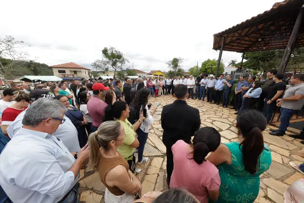 Governador vistoria alça viária em Bom Jesus da Penha e escola revitalizada em Jacuí