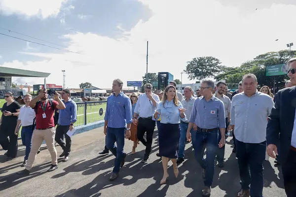 Governador participa da abertura da 90ª edição da tradicional ExpoZebu, em Uberaba