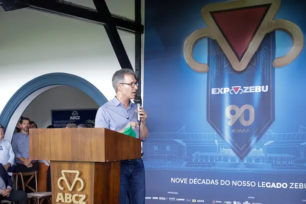 Governador participa da abertura da 90ª edição da tradicional ExpoZebu, em Uberaba