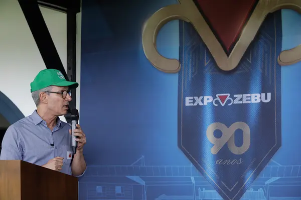 Governador participa da abertura da 90ª edição da tradicional ExpoZebu, em Uberaba