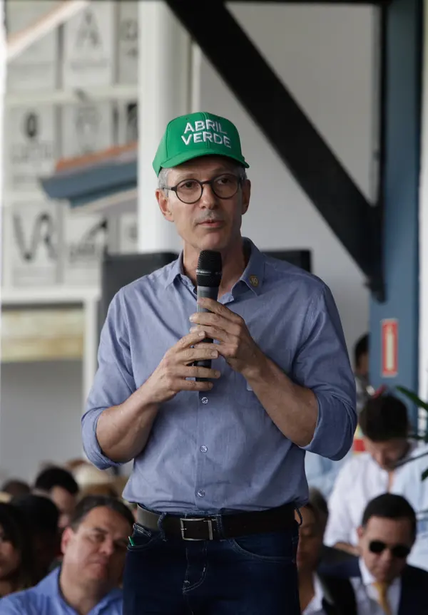 Governador participa da abertura da 90ª edição da tradicional ExpoZebu, em Uberaba