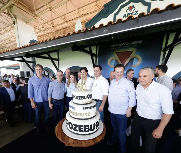 Governador participa da abertura da 90ª edição da tradicional ExpoZebu, em Uberaba
