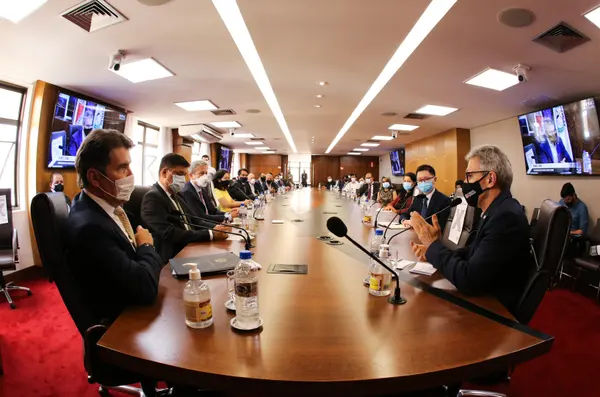 Governo de Minas abre evento em que bombeiros de todo o Brasil debatem extremos climáticos