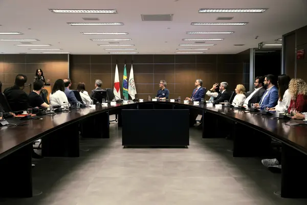 Governo de Minas assina acordo que melhora e facilita os processos de regularização fundiária no estado