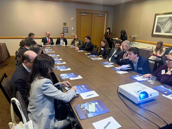 Nos Estados Unidos, Governo de Minas defende biocombustíveis como alternativa para redução de emissão de gases de efeito estufa