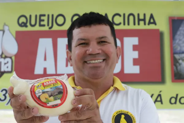 Governo de Minas anuncia regulamentação do Queijo Cabacinha, patrimônio cultural e imaterial do estado