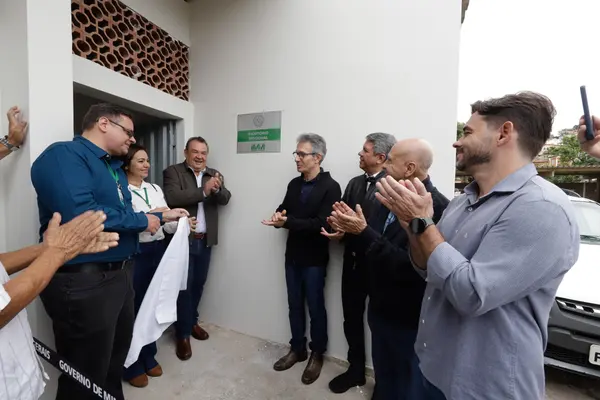 Inauguração da nova sede do escritório seccional do Instituto Mineiro de Agropecuária (IMA) em Pedra Azul, em imóvel cedido pelo Departamento de Estradas de Rodagem (DER-MG)