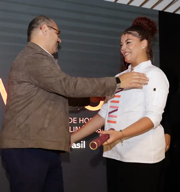 Governo de Minas forma 58 estudantes de curso Técnico em Gastronomia pelo Trilhas de Futuro