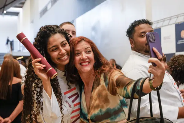 Governo de Minas forma 58 estudantes de curso Técnico em Gastronomia pelo Trilhas de Futuro