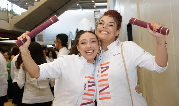 Governo de Minas forma 58 estudantes de curso Técnico em Gastronomia pelo Trilhas de Futuro