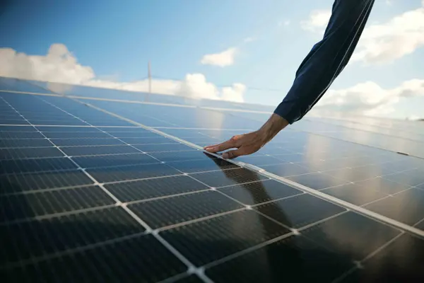 Alcançando 12 gigawatts, Minas Gerais mantém liderança nacional na geração de energia solar 