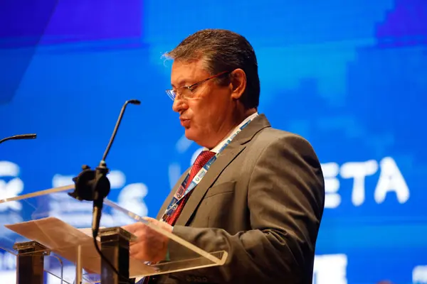 Governo de Minas participa da abertura do Seminário Internacional Águas para o Futuro