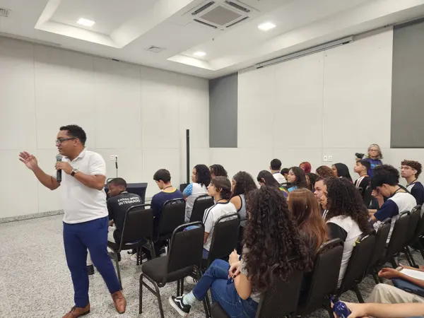De Minas para o mundo: jovens da rede estadual se preparam para intercâmbio internacional promovido pelo Governo do Estado