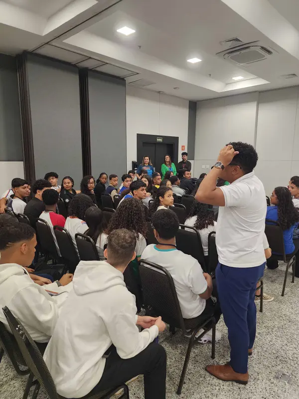 De Minas para o mundo: jovens da rede estadual se preparam para intercâmbio internacional promovido pelo Governo do Estado