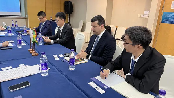 Em primeiro dia da missão na Ásia, Governo de Minas atrai investimento de R$ 198 milhões do Midea Group