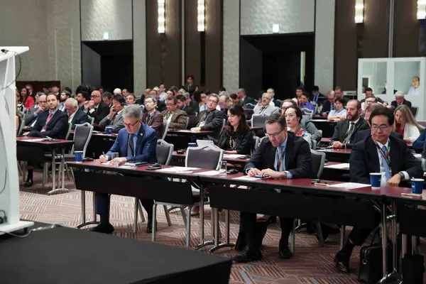 Governo de Minas apresenta oportunidades a investidores japoneses durante missão na Ásia