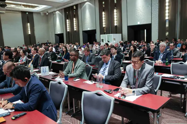Governo de Minas apresenta oportunidades a investidores japoneses durante missão na Ásia