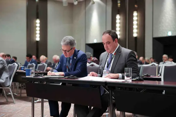 Governo de Minas apresenta oportunidades a investidores japoneses durante missão na Ásia