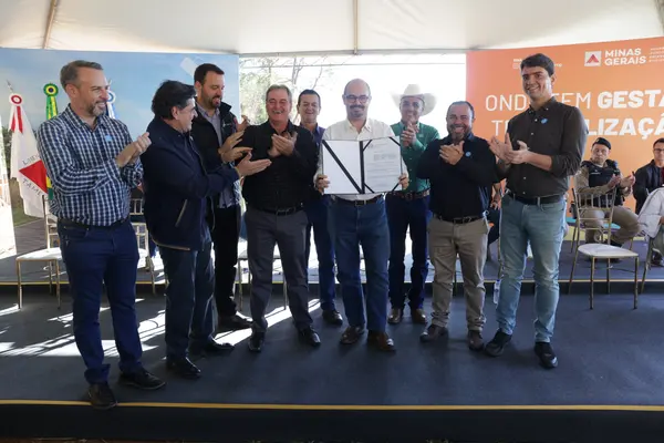 Governo de Minas autoriza pavimentação da rodovia MG-170 entre Pimenta e Guapé