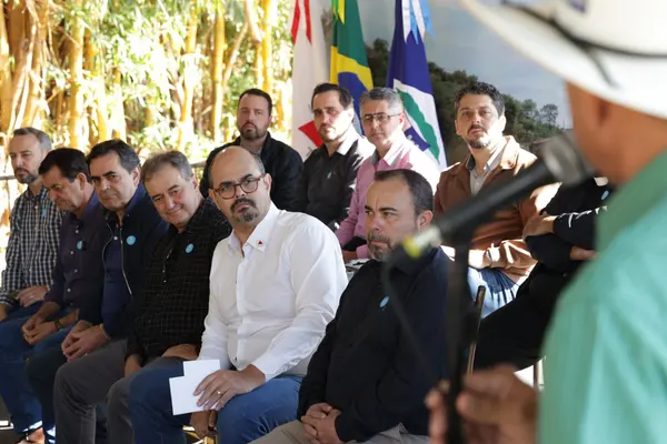 Governo de Minas autoriza pavimentação da rodovia MG-170 entre Pimenta e Guapé