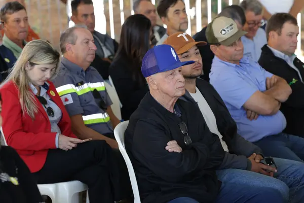 Governo de Minas autoriza pavimentação da rodovia MG-170 entre Pimenta e Guapé