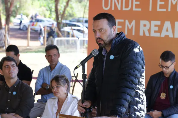 Governo de Minas autoriza pavimentação da rodovia MG-170 entre Pimenta e Guapé