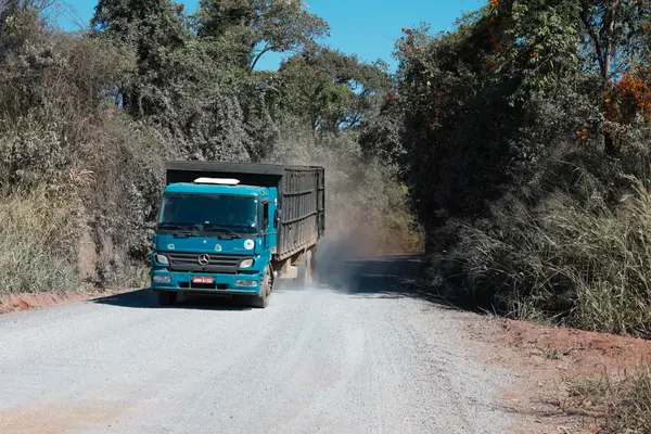 Governo de Minas autoriza pavimentação da rodovia MG-170 entre Pimenta e Guapé